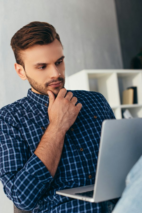 Comment les entreprises de services financiers peuvent-elles utiliser les webinaires pour attirer de nouveaux clients?